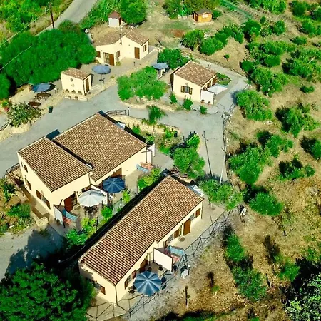 Cuore Della Valle Aparthotel Cefalù