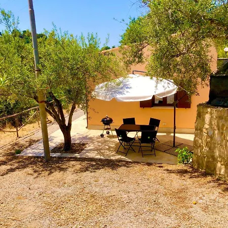 Cuore Della Valle 4*