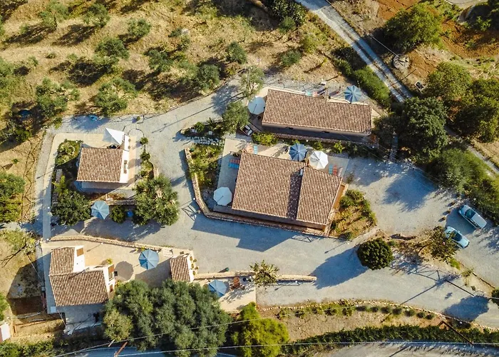 Cuore Della Valle Aparthotel