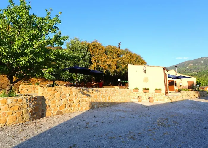 Aparthotel Cuore Della Valle 4*